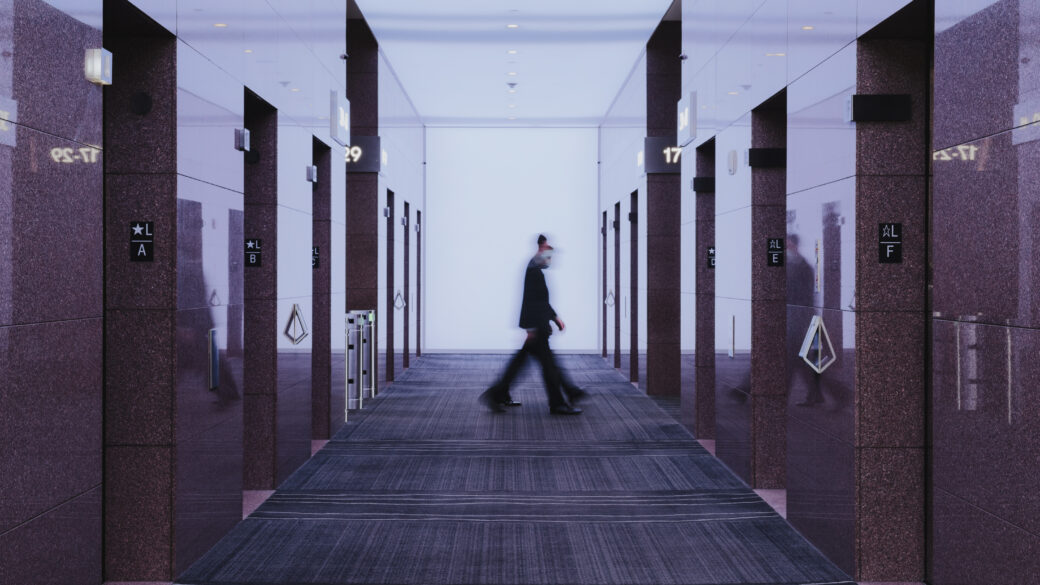 Photo of the elevator lobby at 1 Cal Plaza.