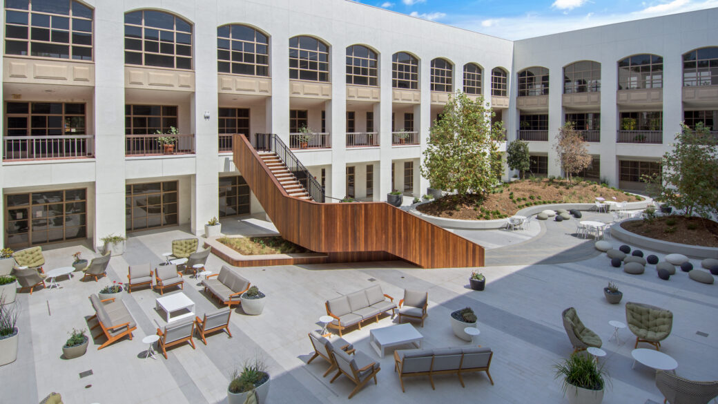 The outdoor courtyard of The Park Calabasas at midday